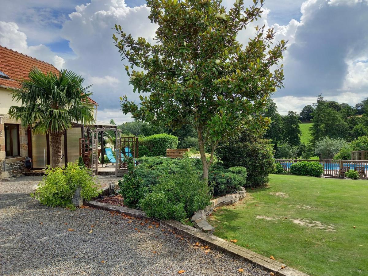 La Gasteboisiere With Swimming Pool And Games Room Le Mesnil-Adelee Exterior foto