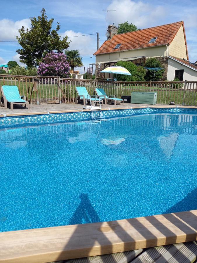 La Gasteboisiere With Swimming Pool And Games Room Le Mesnil-Adelee Exterior foto