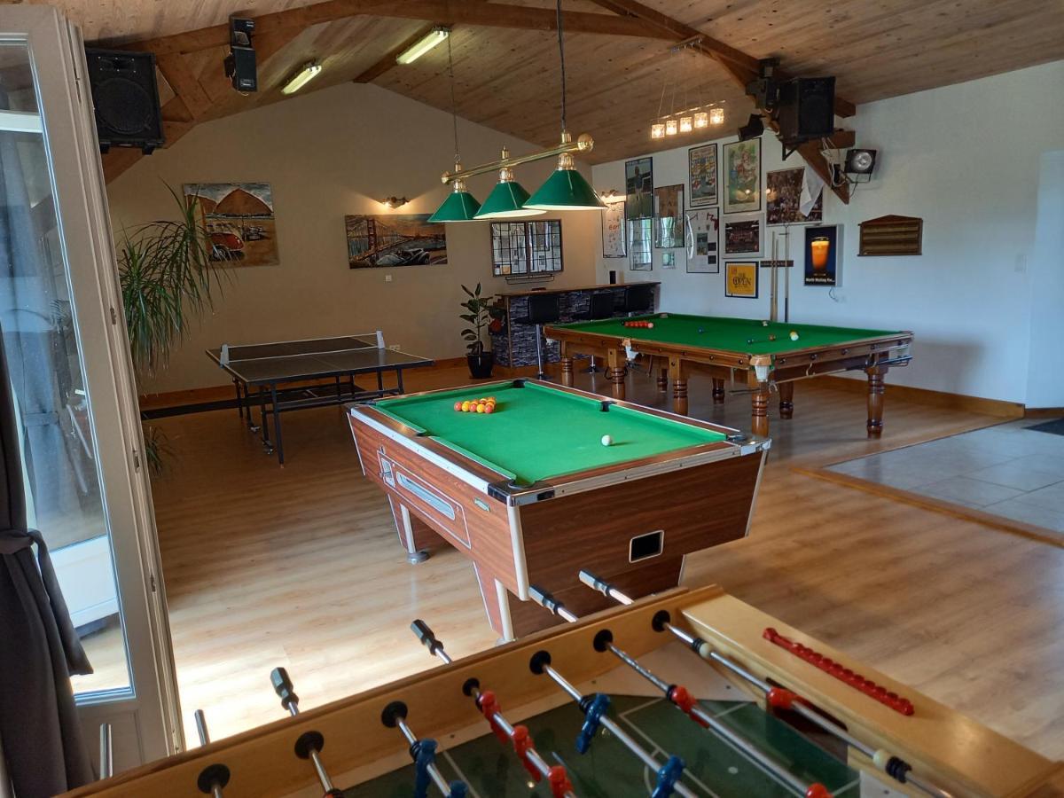 La Gasteboisiere With Swimming Pool And Games Room Le Mesnil-Adelee Exterior foto